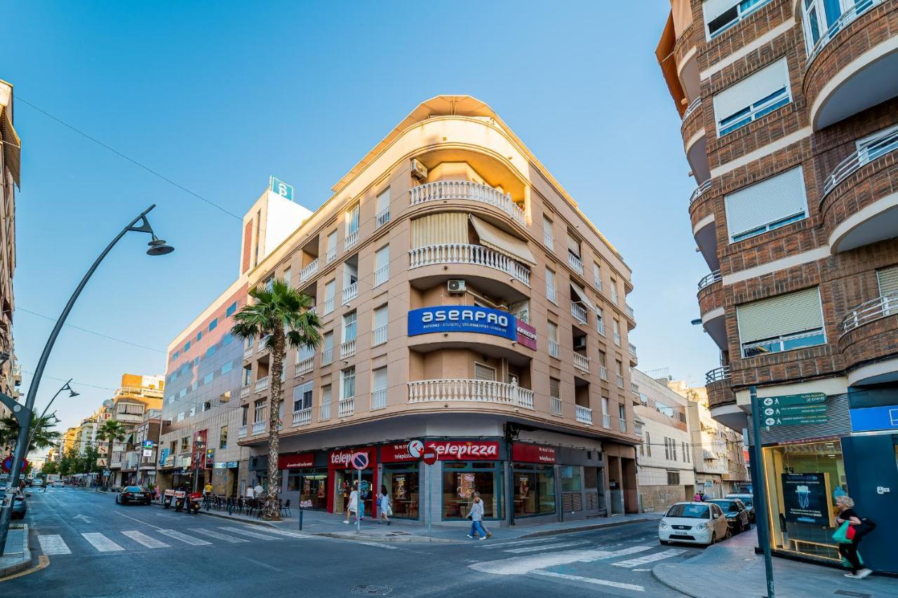Apartamento Sunrise Apolo Torrevieja Eksteriør billede